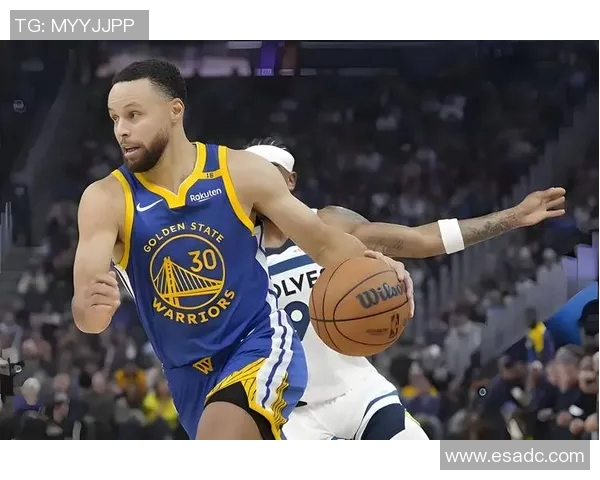 勇士与雄鹿对决数据分析揭示比赛关键因素与球员表现